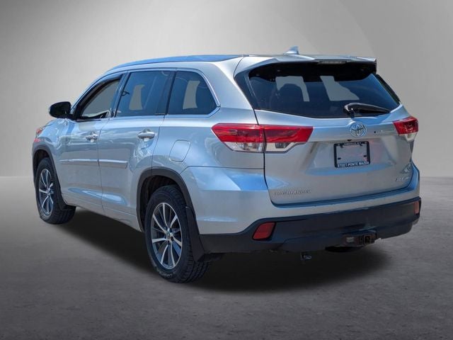2018 Toyota Highlander — rear three-quarter view