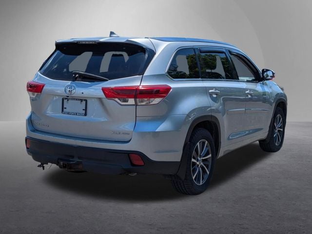 2018 Toyota Highlander — detail view